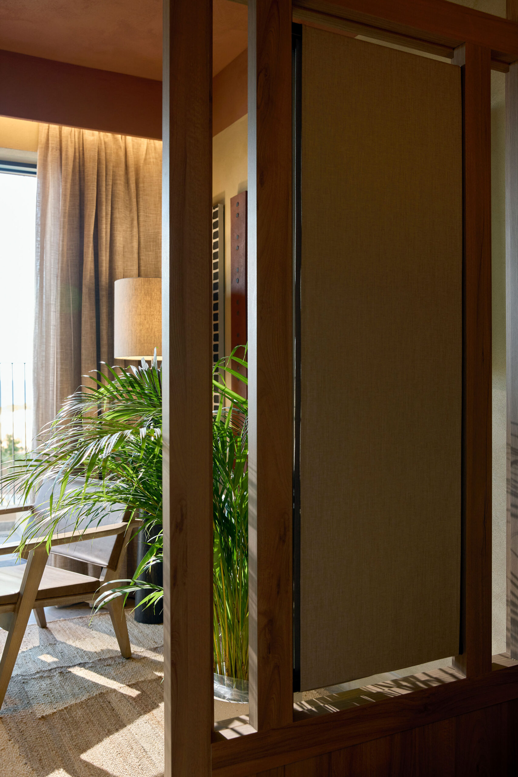 04_er_rocrita_junior_suite_sea_view-scaled.jpg