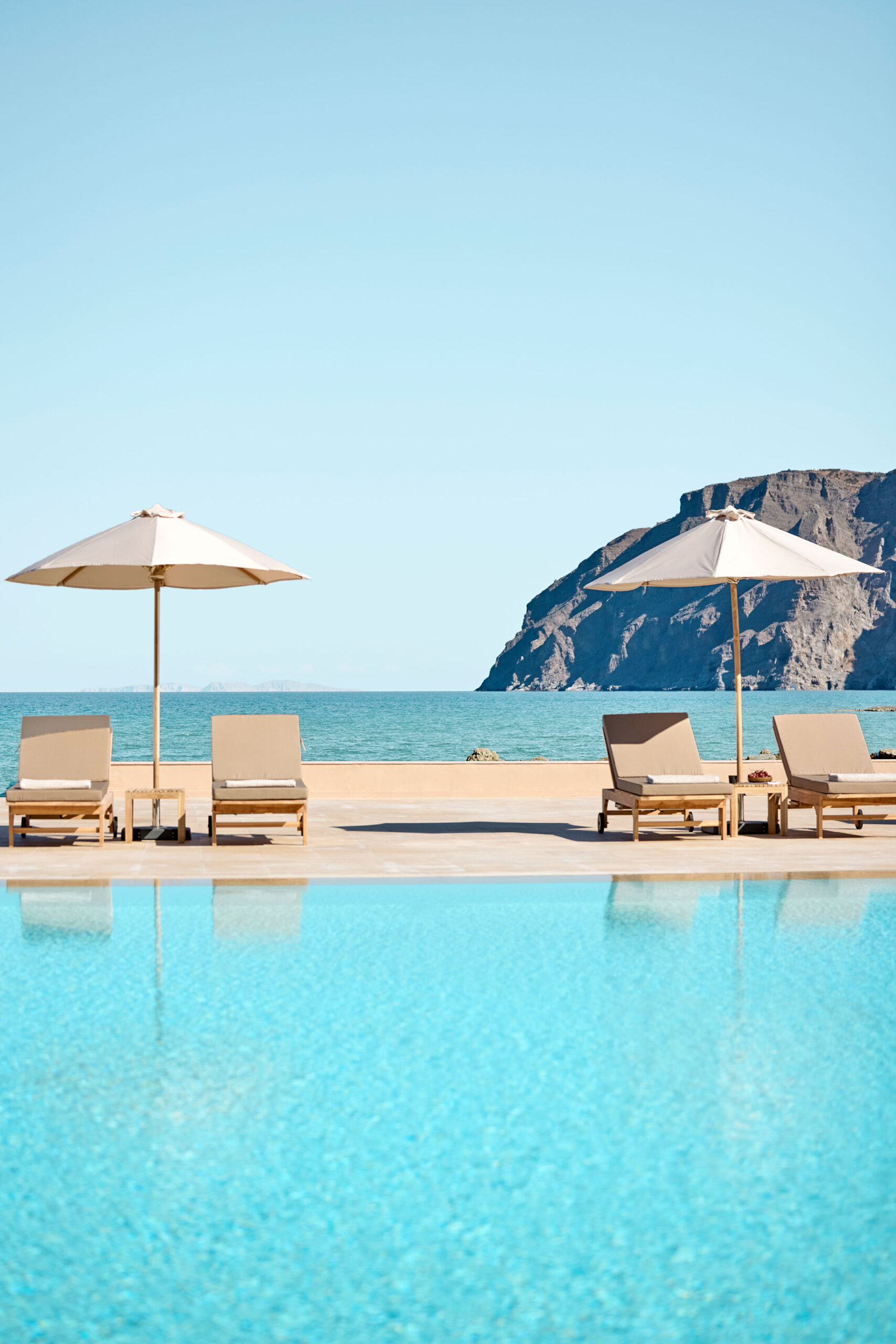 12_er_rocrita_pool-scaled.jpg