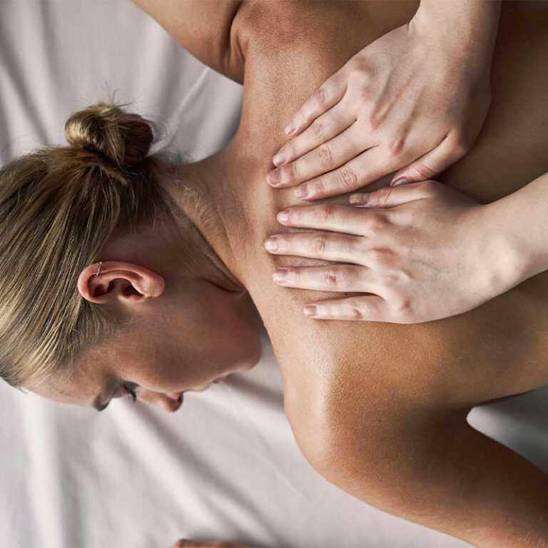 er_rho_helea_lifestyle_wellness_spa_massage_11-800x800-1.jpg